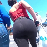 Big booty and vpl
