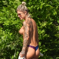 CB-FakeTitsThongTattoos.mp4-2026-05-21-16h23m08s735.jpg