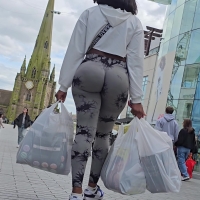 leggingsjiggle.mp4-2024-05-24-15h11m59s216.jpg