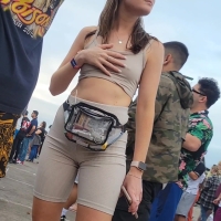 Raver babe in bikers