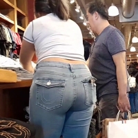 Thick employee in jeans