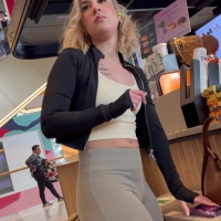 Starbucks blondie