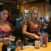 Twin Peaks babes