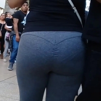 Latina booty and vpl