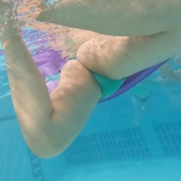 Underwater Asian babe