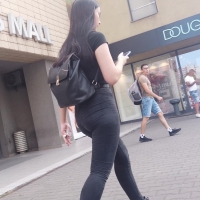 Big booty brunette