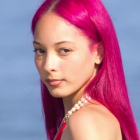 Magenta Haired Beach Goddess.mp4-2024-06-30-08h42m22s382.jpg