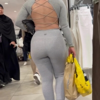 Brunette booty