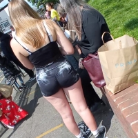Big booty teen