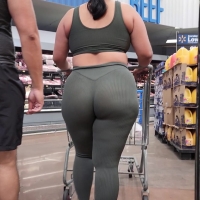 Chubby Latina