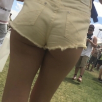 Tanned cheeks