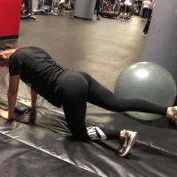 Nice booty with vpl