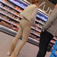 Grocery store booty