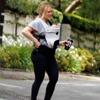 Hilary Duff in black leggings