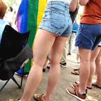 Pride girl cheeks