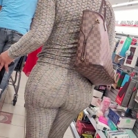 Latina milf bubble