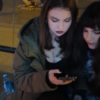 Bus stop cleavage