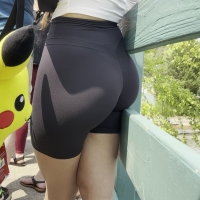 Amusement park booty (horizontal)