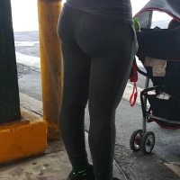 Sexy milf booty