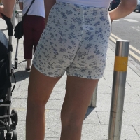 Milf in spandex