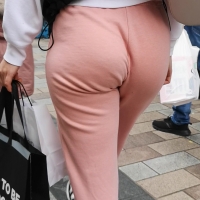 Pink sweats booty
