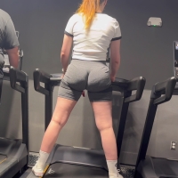 Big booty chick