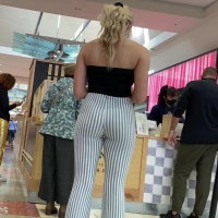 Striped leggings