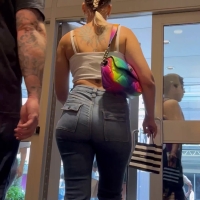 Tattooed blonde in jeans (part 1)
