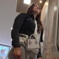 Hungry booty