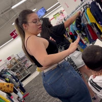Thick nerdy Latina