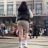 Big booty brunette