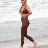 Julianne Hough wet with pokies