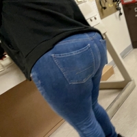 Fat candid booty