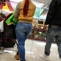 Black milf in tight jeans