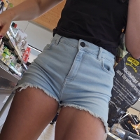 Denim milf