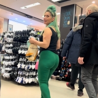 Green hair green bubble