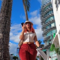 Big booty red haired chick