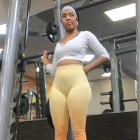 Sexy gym Morena