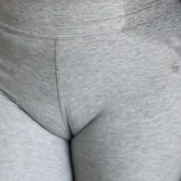 Big booty milf with camel toe