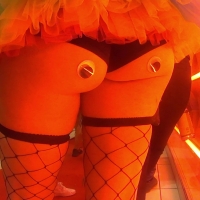 Googly eyed booty