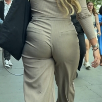 Business booty