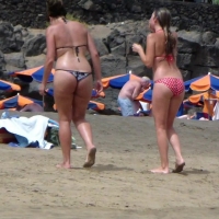Two sexy beach babes