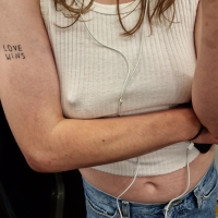 Braless nerdy chick (4k)