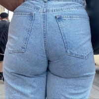 Tight jeans ebony