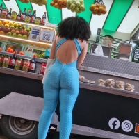 Textured Morena booty