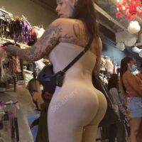 Tattooed BBL baddie
