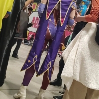 Mona cosplay