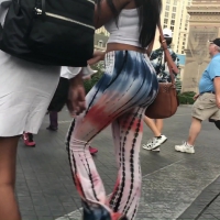 Awesome ebony ass in leggings