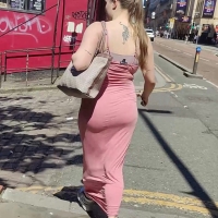 PAWG in pink dress