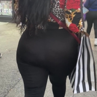 Thick ebony booty